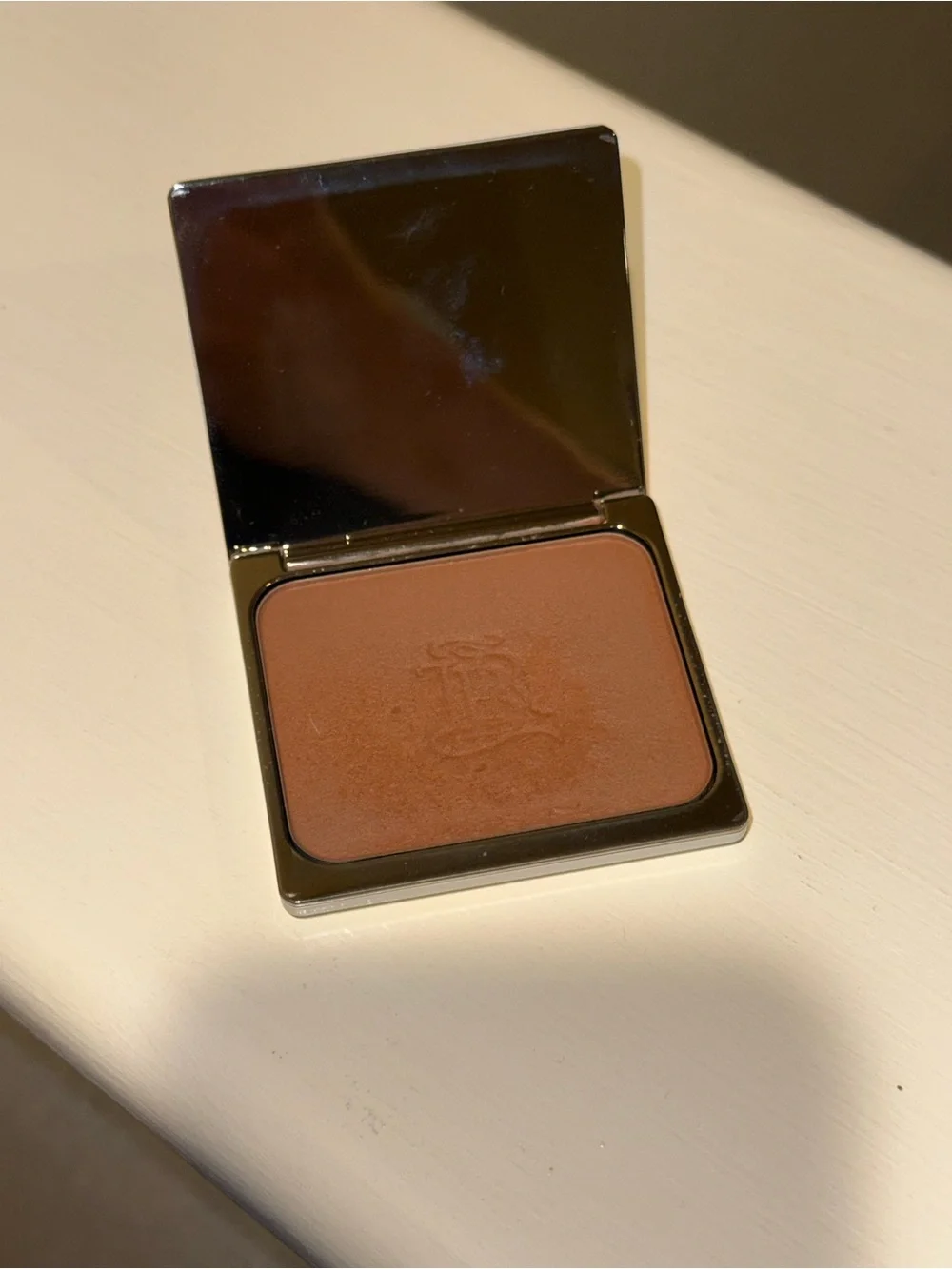 La Bouche Rouge Matte Bronzer - La Terre Intense